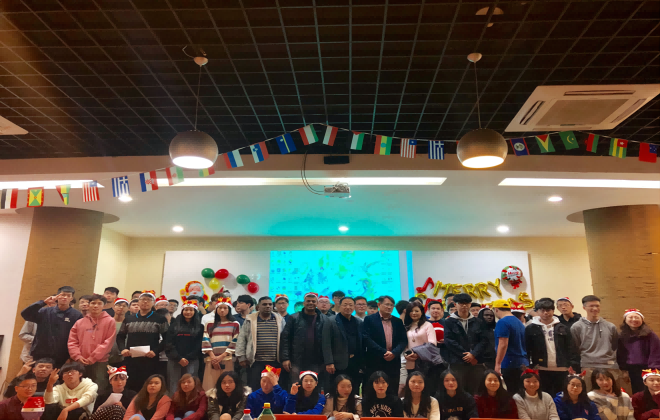 41f75e4e015c4a7ebc8d99669cf83d8f.png 41f75e4e015c4a7ebc8d99669cf83d8f.png